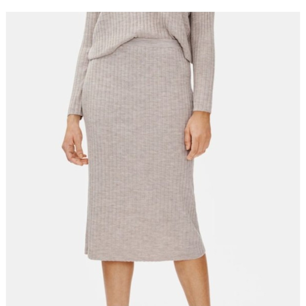 Eileen Fisher 100% Merino Wool Ribbed Knit Pencil Skirt Oatmeal Beige Medium